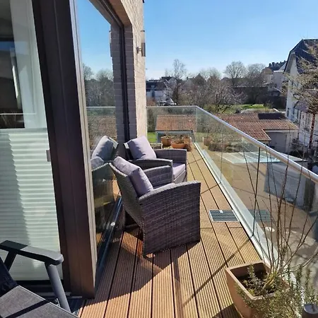 Moderne Penthouse Apartamento Schleswig